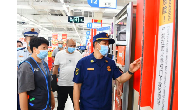 阳泉市消防救援支队支队长金玉富带队深入各县区就节日期间消防安全工作进行督导检查