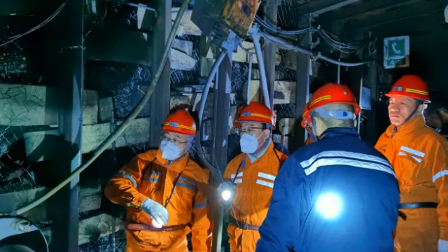 山西省应急厅督导检查复采煤矿安全生产工作